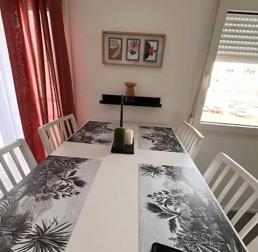 Autre Canal Chez Helo Nancy